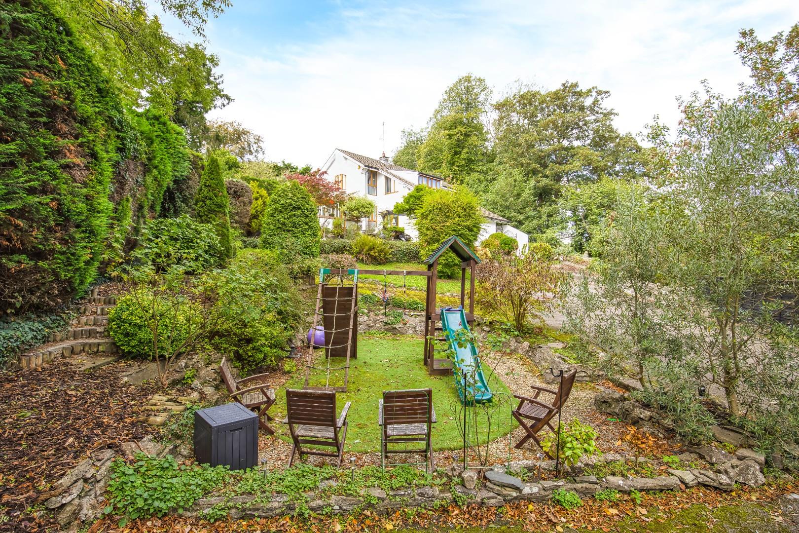 White Lodge, Mill Road, Dinas Powys, CF64 4BT